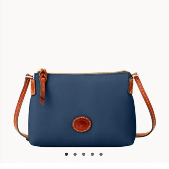 Dooney & Bourke Navy Nylon Crossbody Pouchette $148 Basic Minimalist Travel - Picture 8 of 11